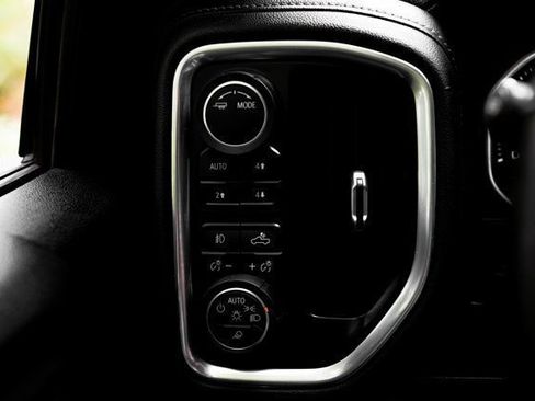 Used 2021 GMC Sierra 2500 Denali w/ Denali Black Diamond Edition AWD/4WD image 64