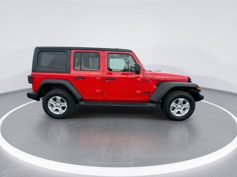 Used 2021 Jeep Wrangler Unlimited Sport AWD/4WD image 9