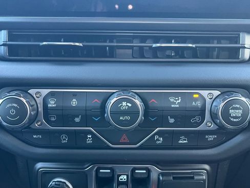 New 2026 Jeep Gladiator Rubicon image 4