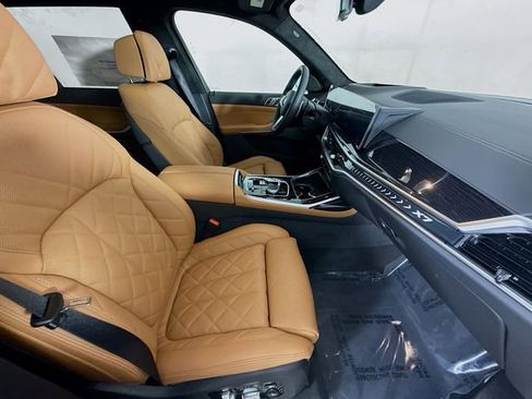 New 2026 BMW X7 xDrive40i w/ M Sport Package image 30