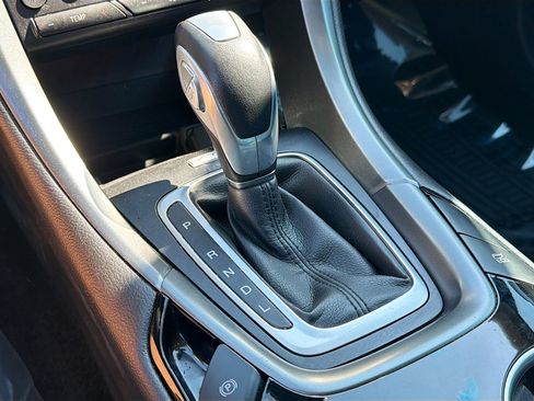 Used 2016 Ford Fusion Titanium image 26