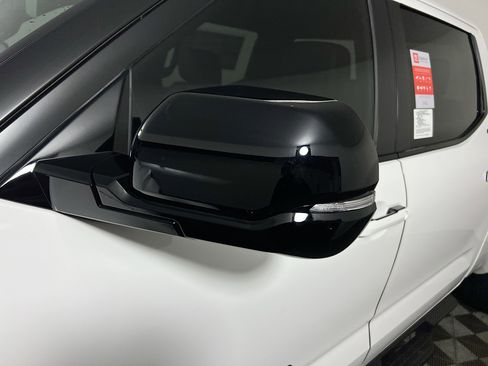 New 2026 Toyota Tundra Limited image 12