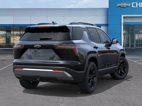 New 2026 Chevrolet Equinox LT image 4