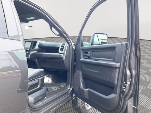 New 2024 RAM 2500 Tradesman w/ Towing Technology Group image 17