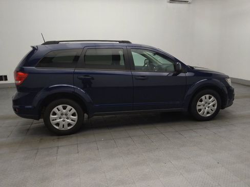 Used 2019 Dodge Journey SE w/ Connectivity Group FWD image 10