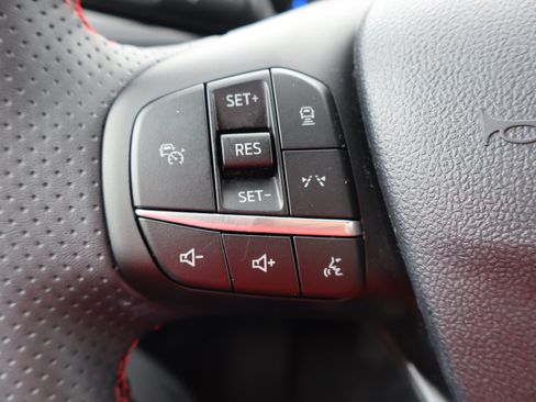 Used 2024 Ford Escape ST-Line w/ Tech Pack #1 AWD/4WD image 15