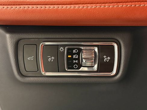 Used 2025 Lincoln Aviator Reserve w/ Jet Appearance Package image 26