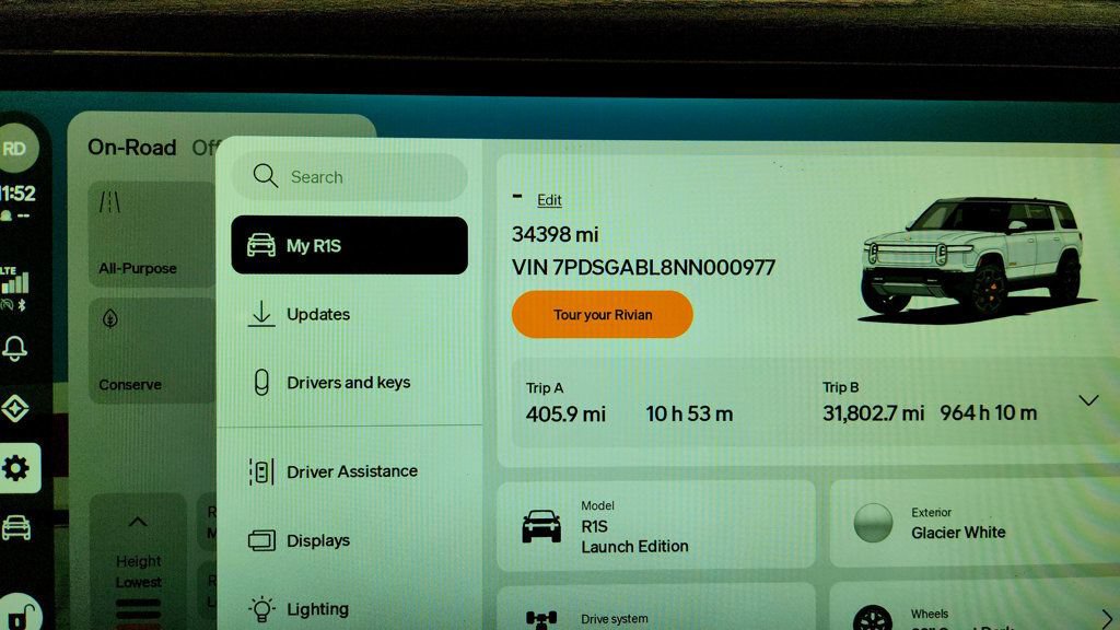 Used 2022 Rivian R1S Launch Edition Quad AWD/4WD image 16