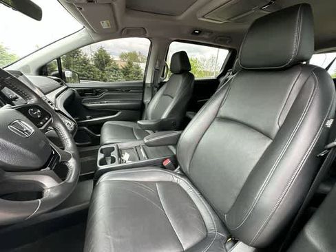 Used 2023 Honda Odyssey Touring image 19