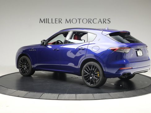 Certified 2022 Maserati Levante GT image 3