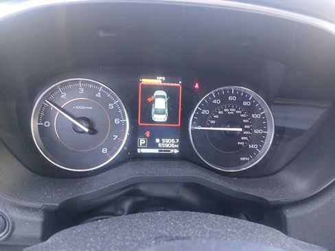 Used 2019 Subaru Crosstrek 2.0i Limited w/ Moonroof Package w/Navigation image 2