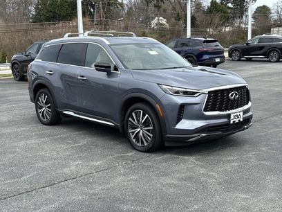 Used 2023 INFINITI QX60 Sensory w/ Cargo Package