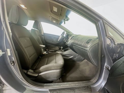 Used 2016 Kia Forte LX FWD image 28