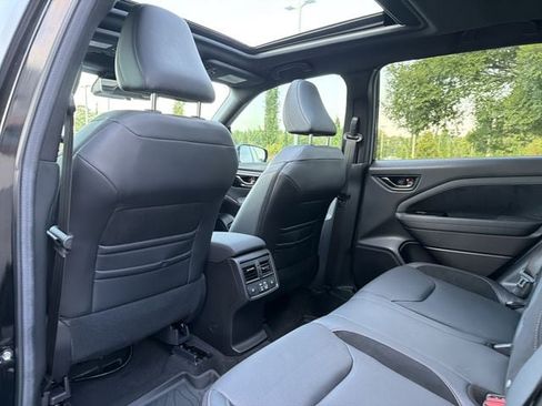 Used 2026 Subaru Forester Touring AWD/4WD image 12