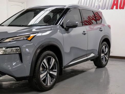 Used 2022 Nissan Rogue SL w/ SL Premium Package FWD image 11