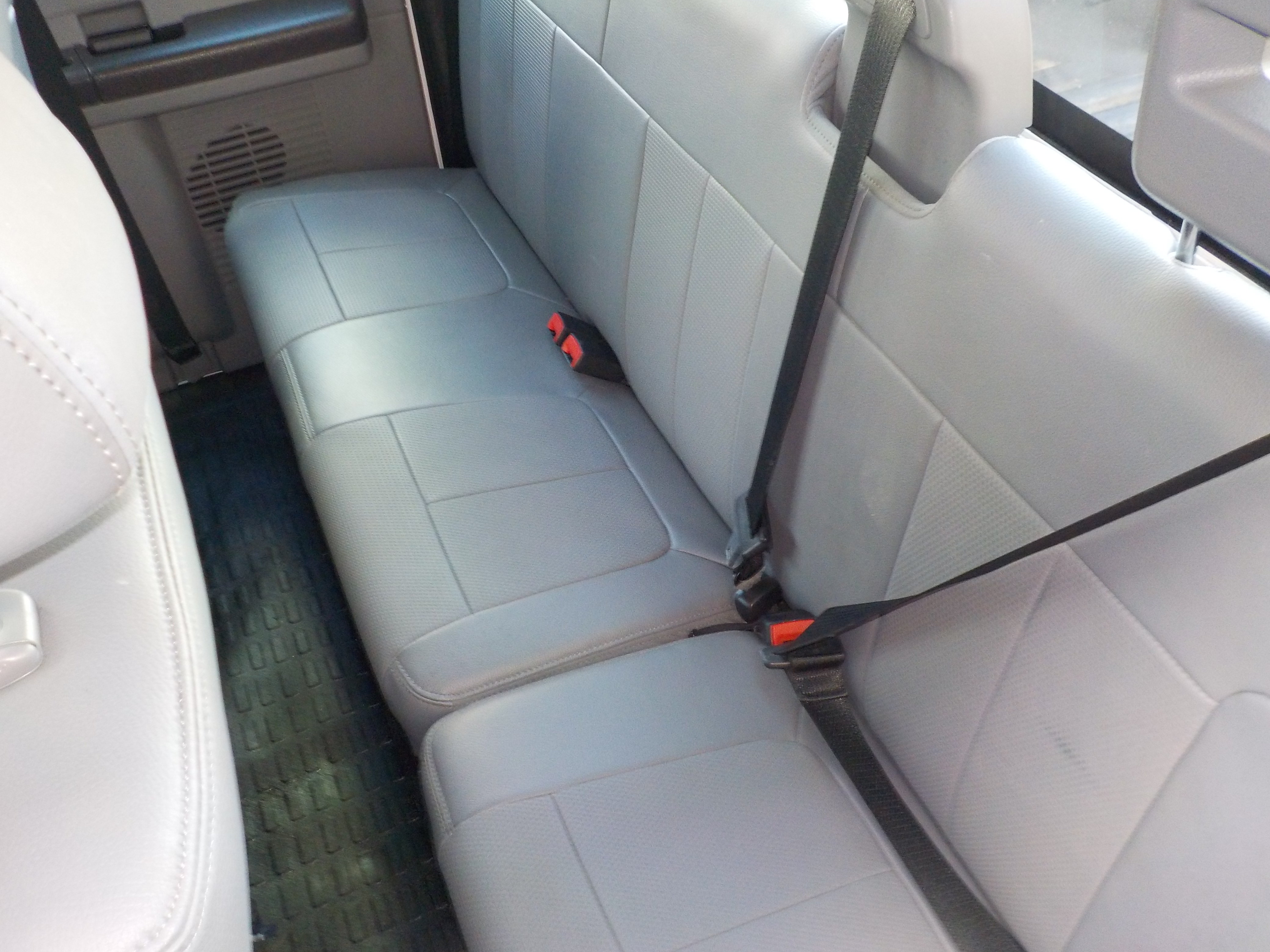 Used 2015 Ford F250 XL w/ Power Equipment Group AWD/4WD image 18