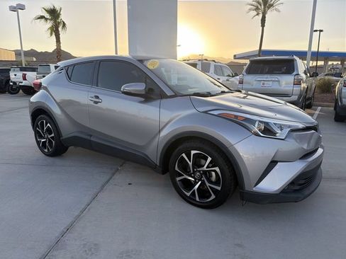 Certified 2019 Toyota C-HR Limited FWD image 3