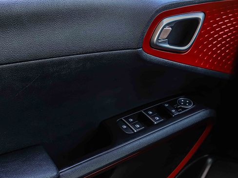 Certified 2023 Kia Soul GT-Line FWD image 15