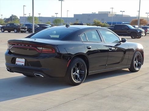 Used 2023 Dodge Charger SXT image 9