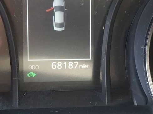 Used 2024 Toyota Camry SE image 17