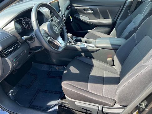 Used 2020 Nissan Sentra SV FWD image 10