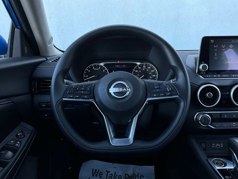 Used 2025 Nissan Sentra SV image 30
