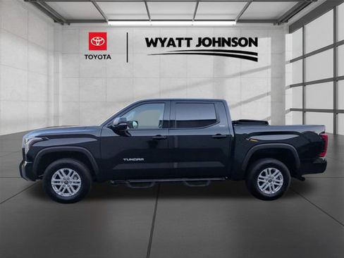 Used 2024 Toyota Tundra SR5 w/ SR5 Convenience Package AWD/4WD image 2