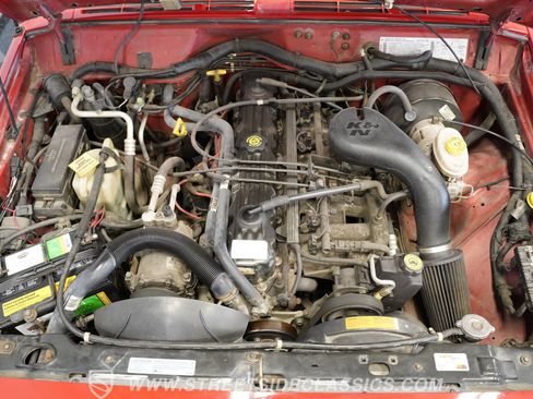 Used 1998 Jeep Cherokee Sport image 4