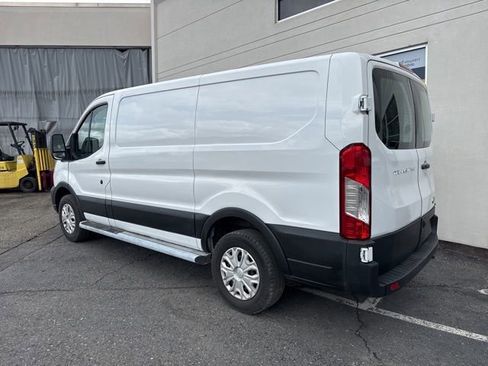 Used 2024 Ford Transit 250 Low Roof w/ Exterior Upgrade Package image 3