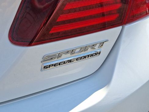 Used 2017 Honda Accord Sport Special Edition image 10