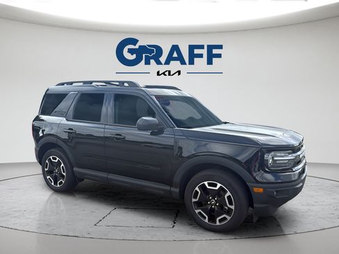 Used 2023 Ford Bronco Sport Outer Banks w/ Tech Package AWD/4WD image 13