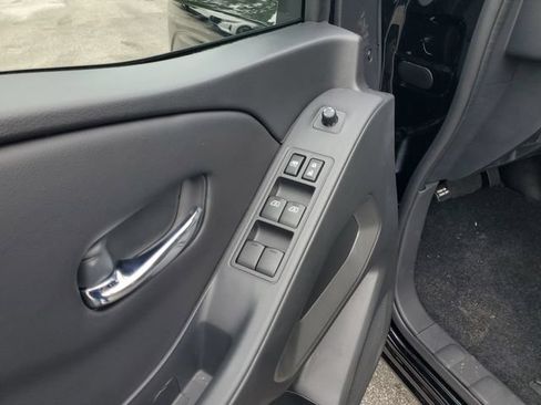 New 2026 Nissan Frontier SV RWD image 6