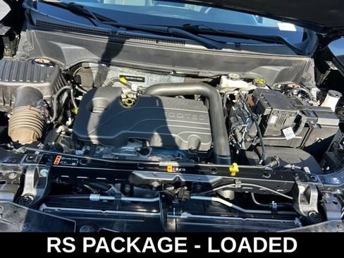 Used 2023 Chevrolet Equinox RS AWD/4WD image 11