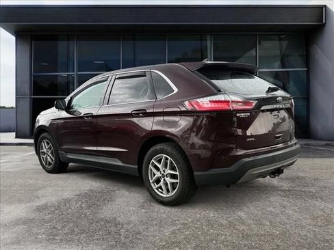 Used 2021 Ford Edge SEL w/ Convenience Package AWD/4WD image 3
