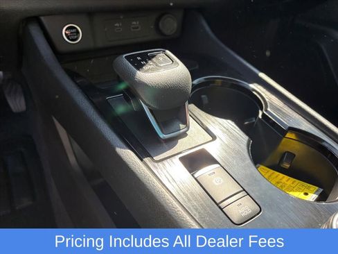Used 2023 Nissan Rogue S AWD/4WD image 25