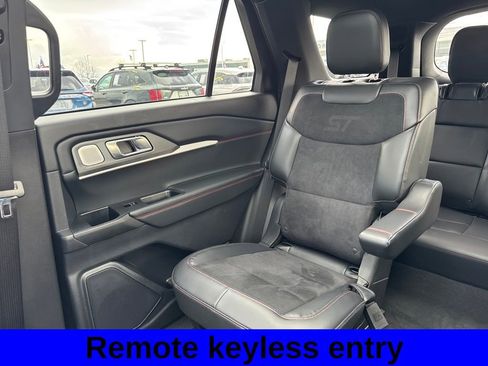 Used 2025 Ford Explorer ST w/ Sun And Sound Package AWD/4WD image 13