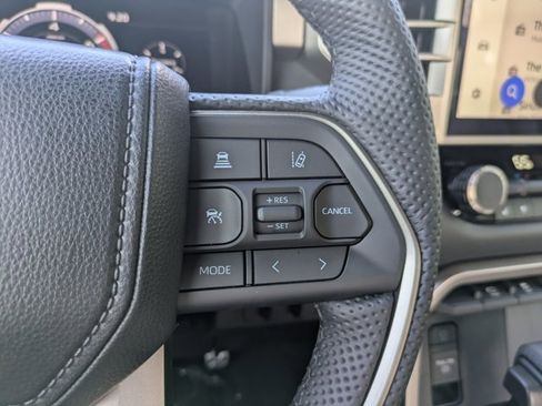 New 2026 Toyota Tundra Limited AWD/4WD image 27