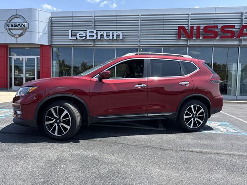 Used 2020 Nissan Rogue SL AWD/4WD image 2