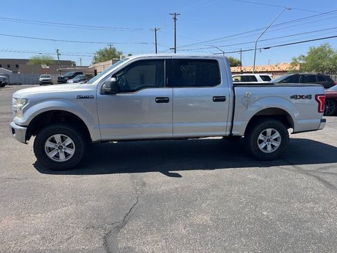 Used 2015 Ford F150 XLT AWD/4WD image 6