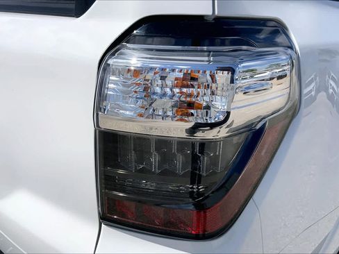 Used 2022 Toyota 4Runner SR5 RWD image 30