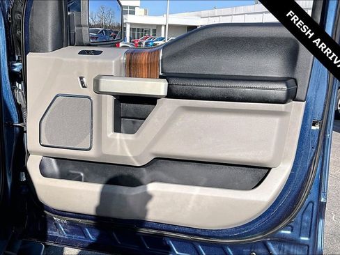 Used 2016 Ford F150 Lariat image 27