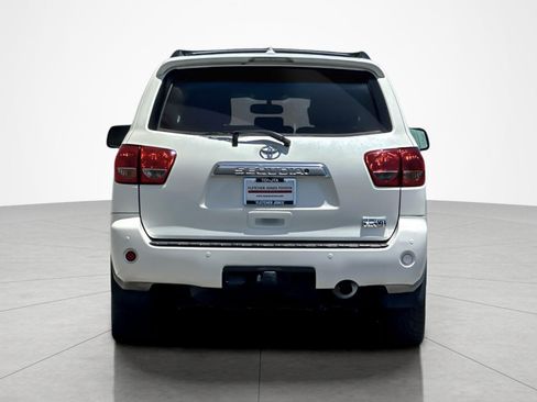 Certified 2016 Toyota Sequoia Platinum AWD/4WD image 4