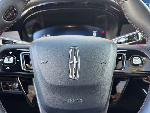 Certified 2025 Lincoln Corsair Grand Touring image 24