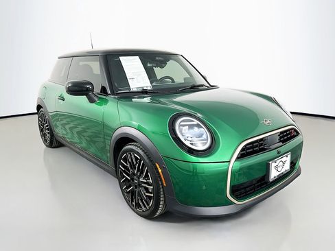Certified 2025 MINI Cooper S image 3