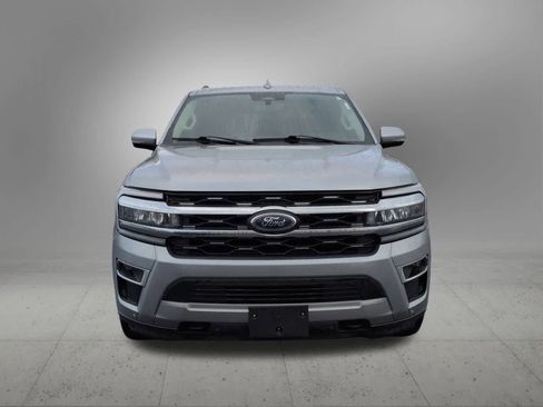 Used 2023 Ford Expedition Max Limited image 9