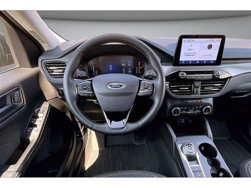 Used 2023 Ford Escape Active AWD/4WD image 7