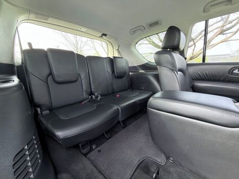 Used 2021 Nissan Armada SL w/ Captain's Chairs Package AWD/4WD image 39