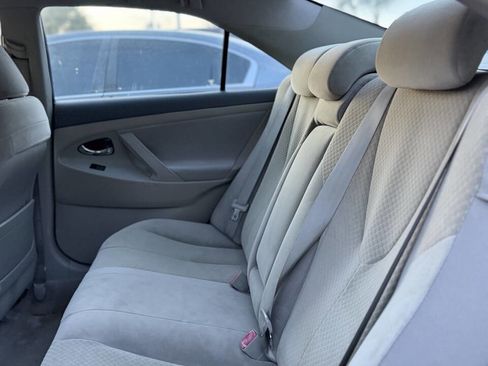 Used 2008 Toyota Camry LE image 16