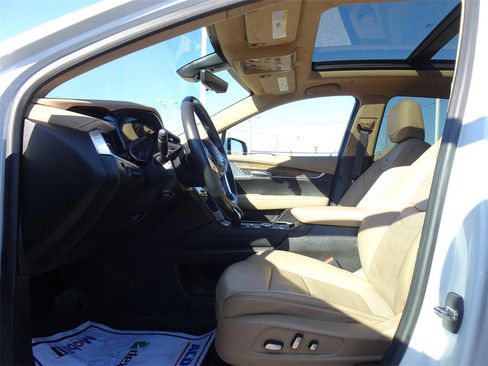 Certified 2023 Cadillac XT5 Premium Luxury w/ Platinum Package image 9