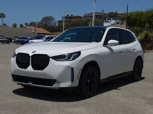 New 2026 BMW X3 xDrive30i w/ Premium Package AWD/4WD image 2